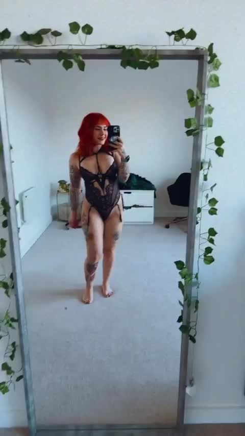 Short but thicc 😋 - free porn video