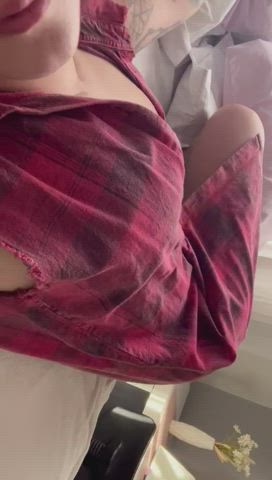 I need company to share my bed - free porn video