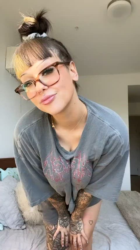 Perfect goon fuel. I’m such a leaking mess right now - free porn video