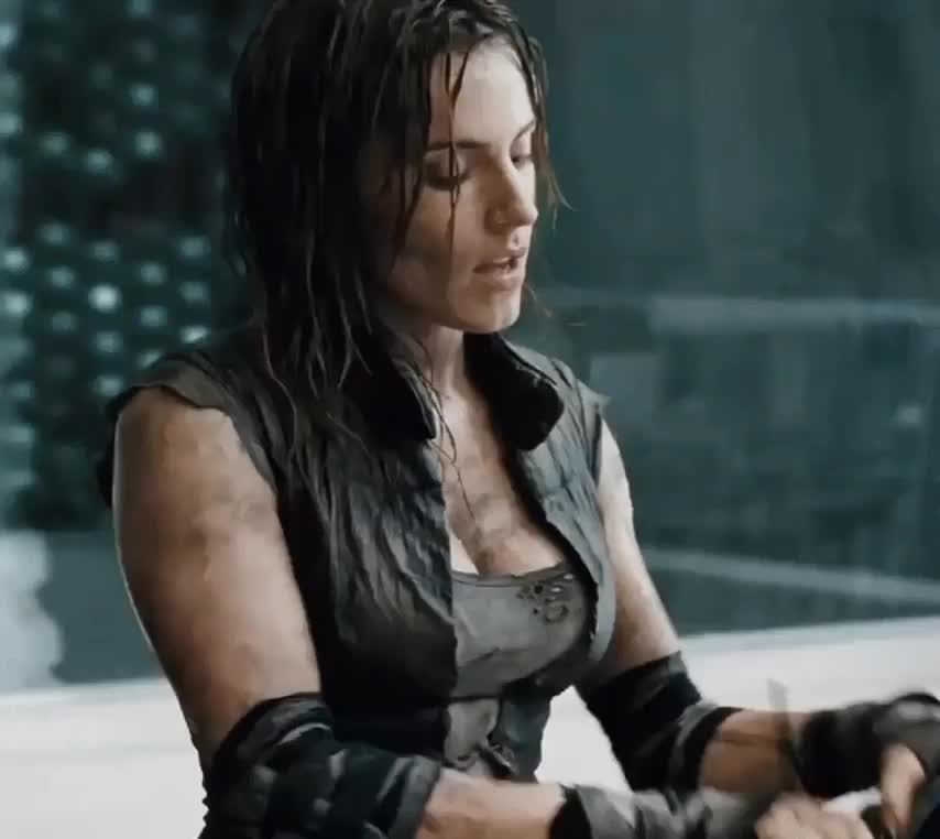 Antje Traue - free porn video