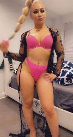 Let me treat you the way you deserve it - free porn video