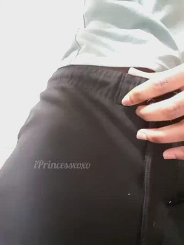 Is my ass curvy? - free porn video