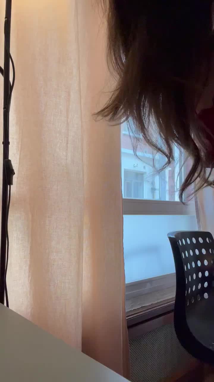 Love when daddy’s friends come over and can’t help staring at my ass - free porn video