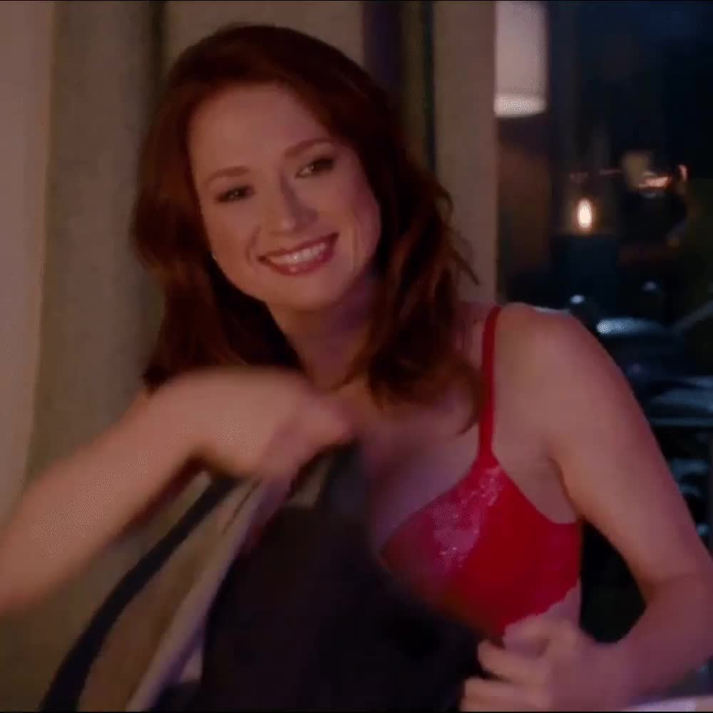 Ellie Kemper - free porn video
