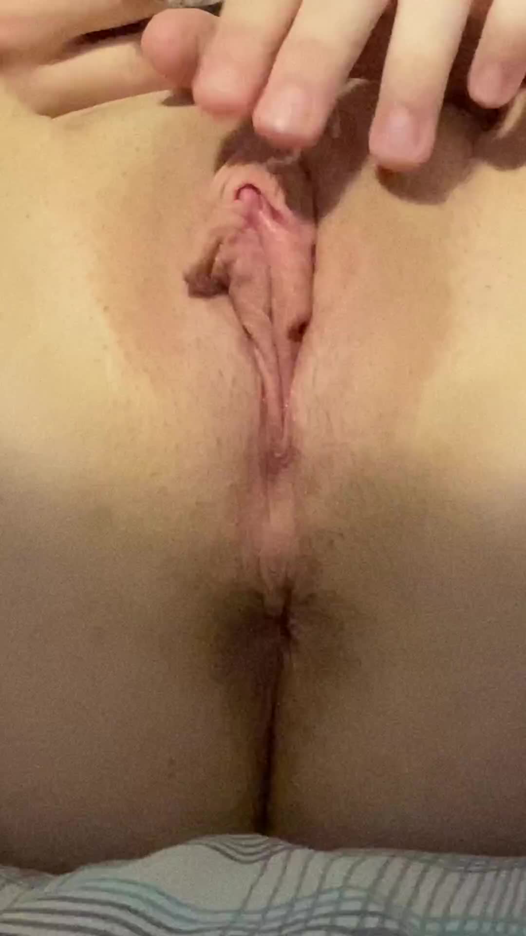 Failed edging session left ruined (@ 25s) - free porn video