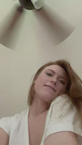 In need of kisses, both lips please 💋 - free porn video