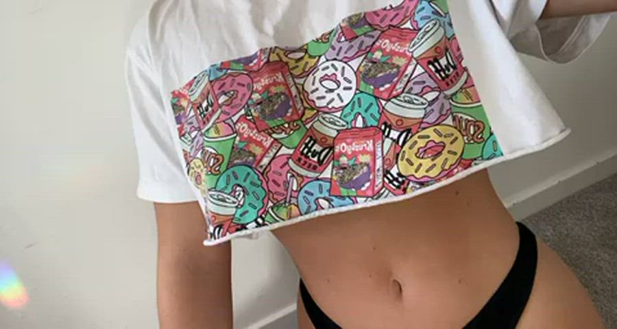 Oops I forgot my bra 😝 - free porn video