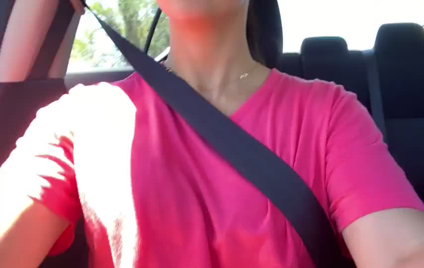 A simple flash goes a long way [GIF] - free porn video