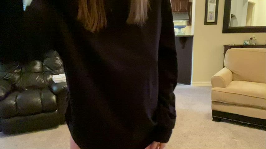 The girls like to be played with before dropped - free porn video