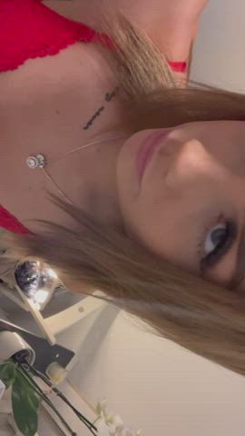 I hope daddy dont see how wet i am❤️ - free porn video