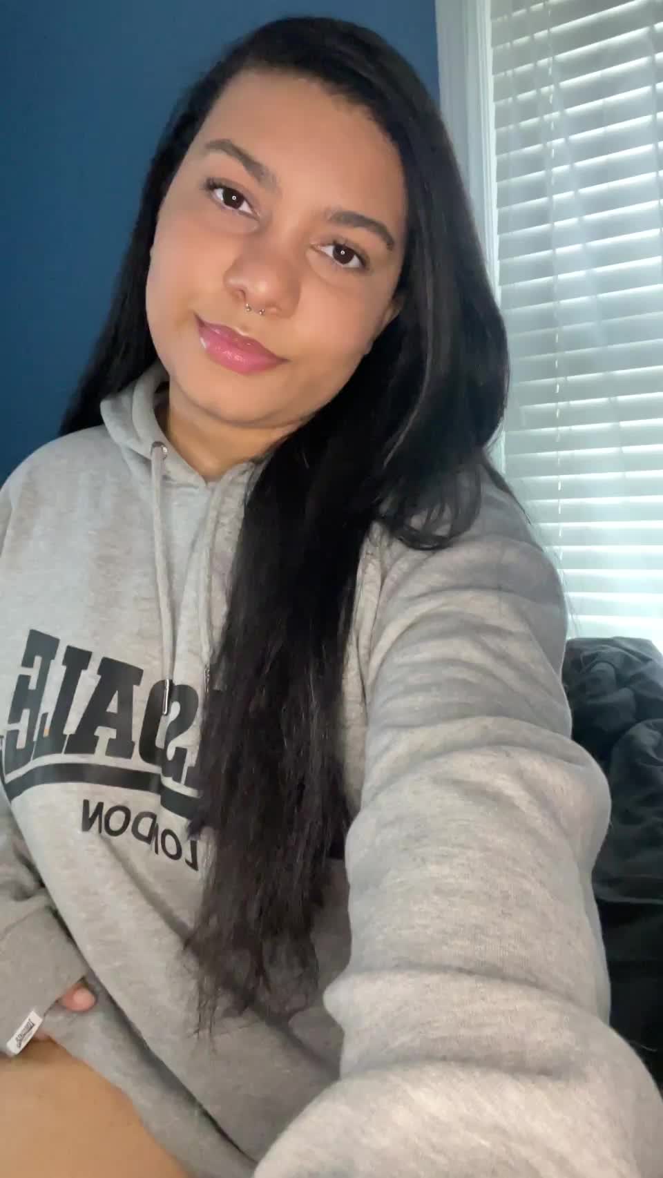 I hope my body can raise a few woods here tonight - free porn video