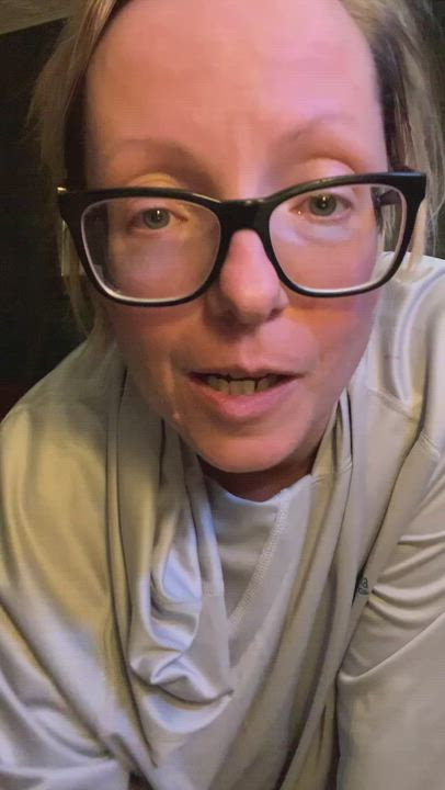 I am a bit hesitant to post this but.. zero fucks. - free porn video