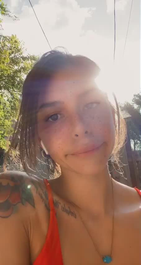 Petite girls deserve love too 🥰 - free porn video