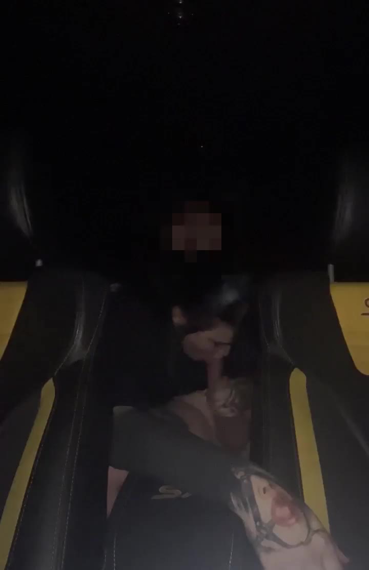 This fan won but his wife was home 😅 back seats it is then - free porn video