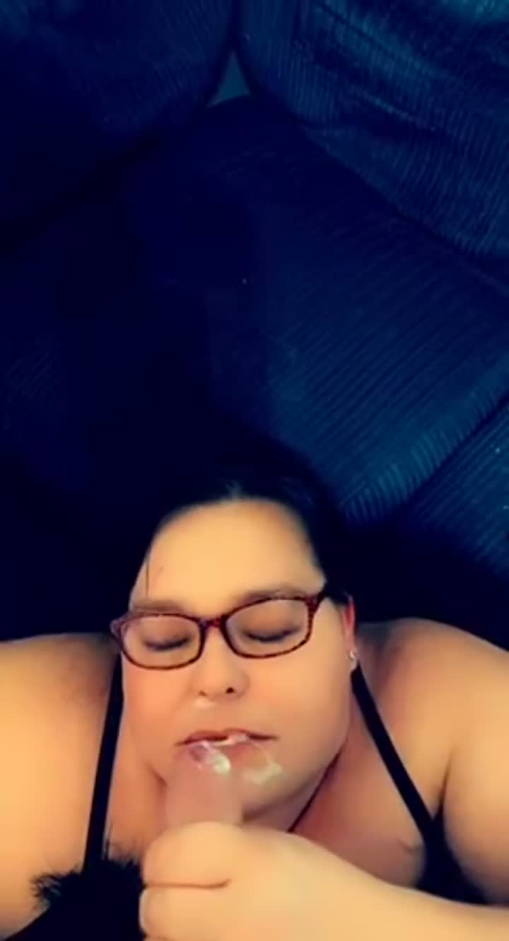 I need all your 💦 I want to be covered - free porn video