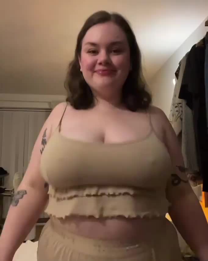 My eyes are up here, Sir - free porn video
