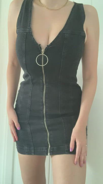 Would like to unzip me? - free porn video