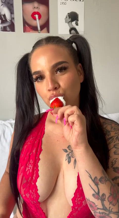 I love when you spank me - free porn video
