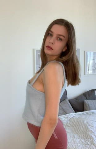 I want your cum dripping out my pussy and a load all over my body - free porn video