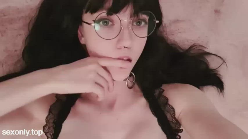 Camgirl Cute - free porn video