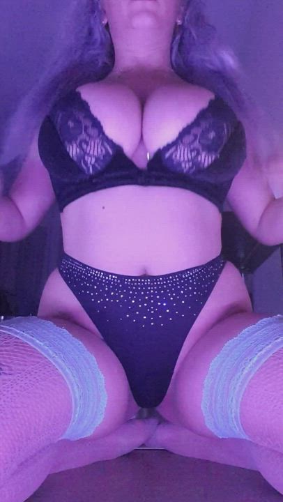 Who would cum to my metarial ? - free porn video