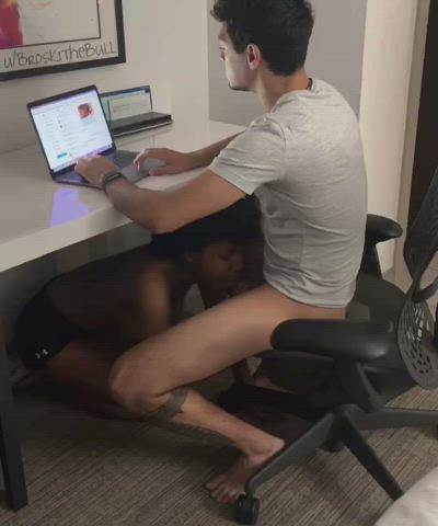 Keeping herself busy while I respond to my messages - free porn video