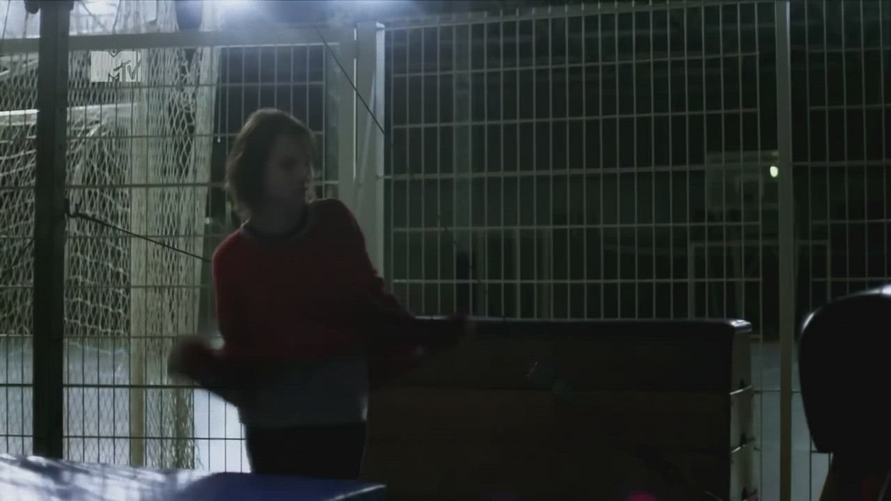 Bianca Comparato (known for Netflix show 3%) seducing her teacher by the power of her great perky tits in brazilian series A Menina Sem Qualidades (2013) - free porn video
