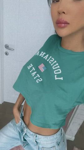 Just something about jeans and a tshirt - free porn video