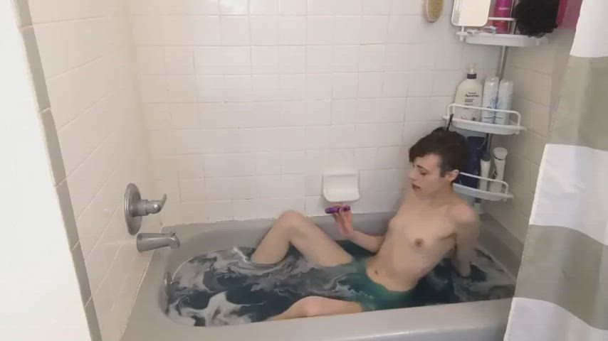 I still bring toys with me at bath time - free porn video
