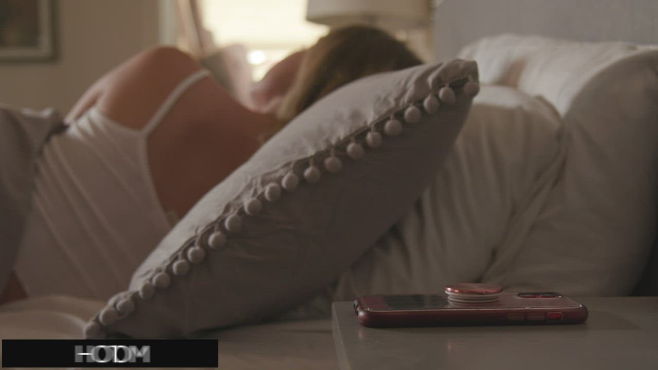 Cute Wife Nikole Nash Gets A Strangers Creampie - free porn video