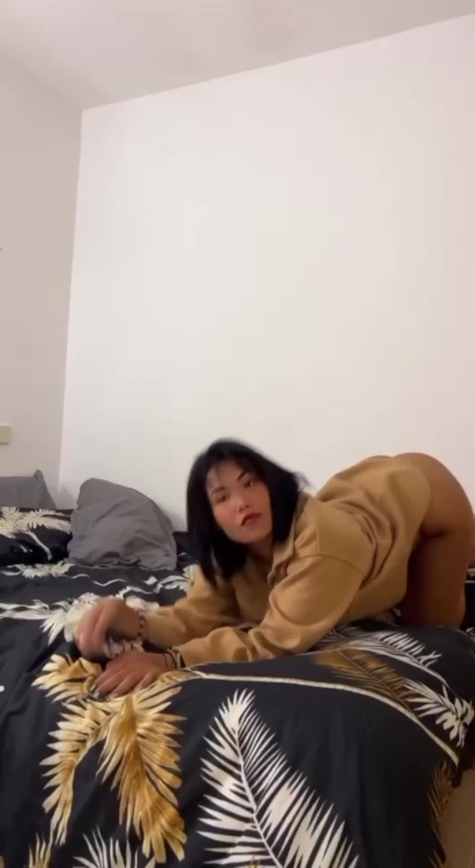 Cum to mommy my boy - free porn video