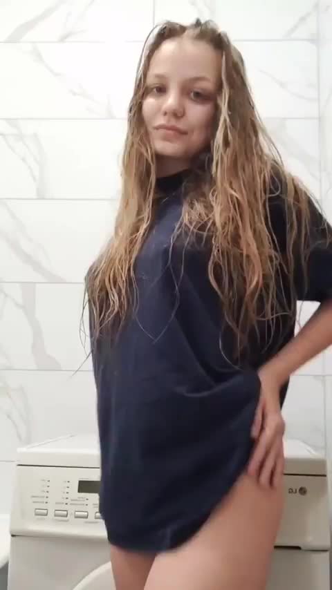 Can you to treat me like your washing machine and put a load in me? - free porn video