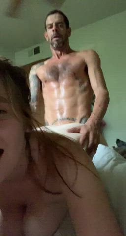 Make me bounce, Daddy! - free porn video