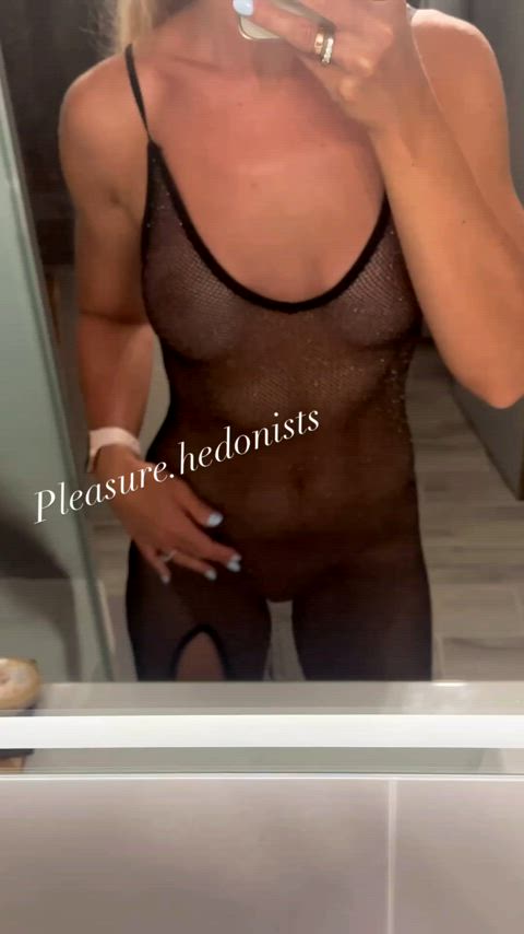 Dared to wear this to dinner - free porn video