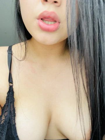 Ever been with a 18 yo Colombian girl? - free porn video