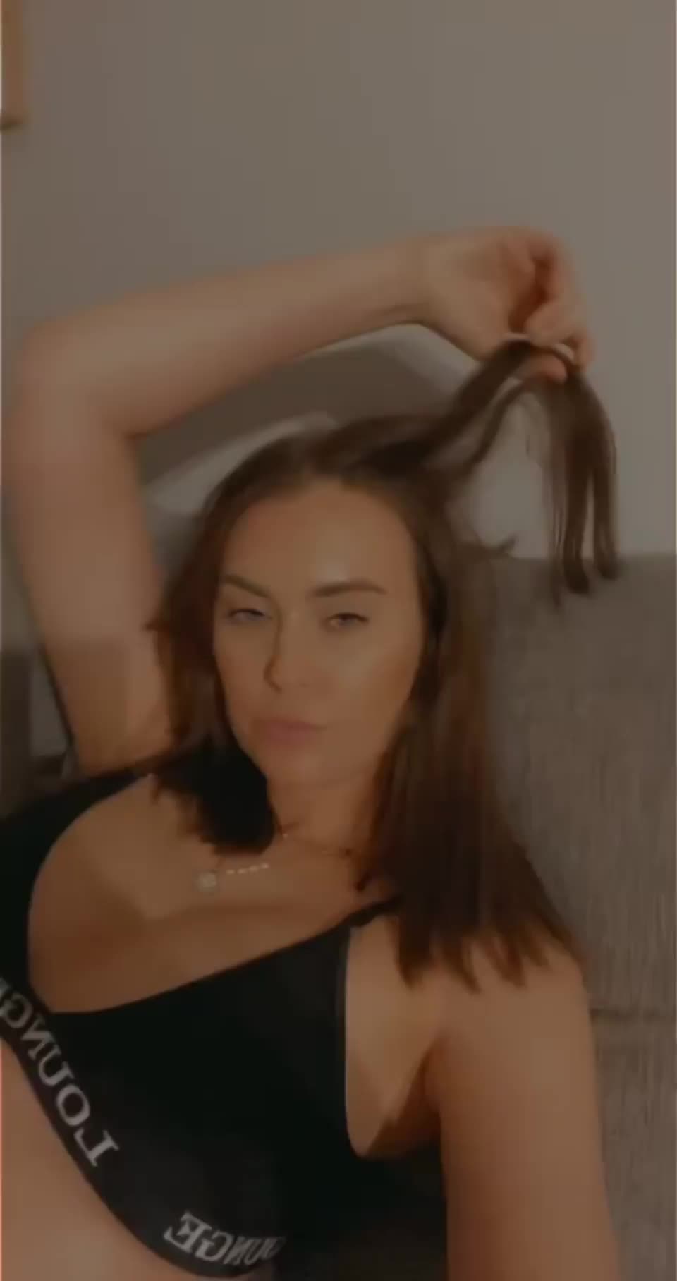 Do you find me attractive? - free porn video