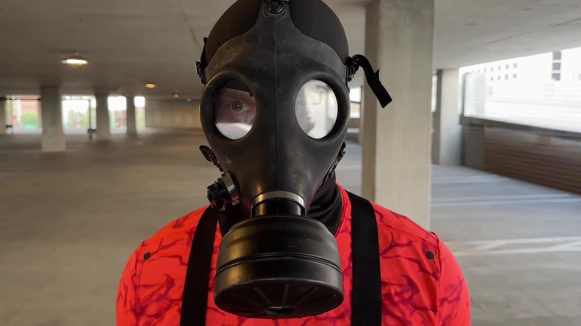 Fallout XXX Parody: a vault dweller's encounter with a wastelander [Lucy] (Vera King) - free porn video