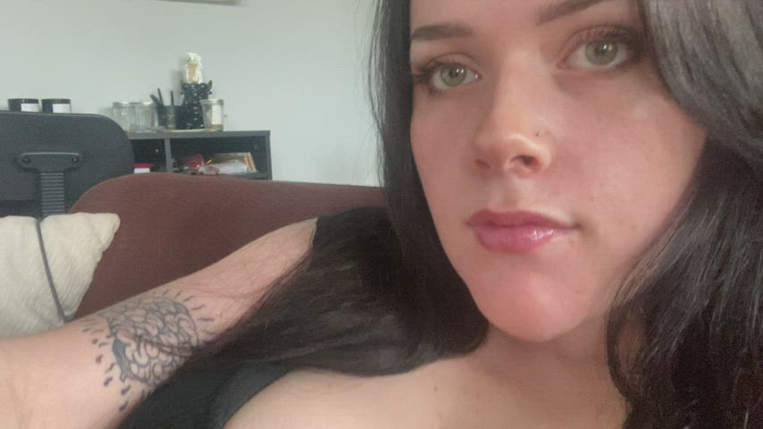 The more you touch my boobs the wetter I’ll get - free porn video