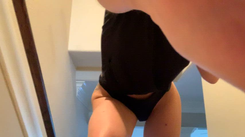 Please fuck me on the stairs - free porn video