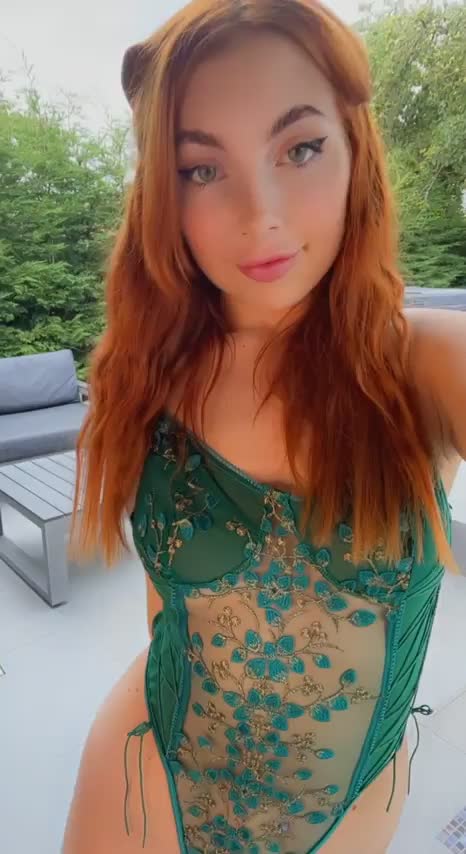 My neighbour may or may not have caught me doing this 🙊 - free porn video