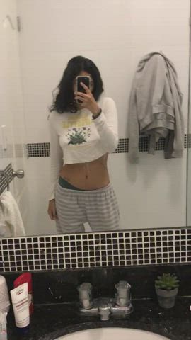 i just turned 18 and would love to be trained - free porn video