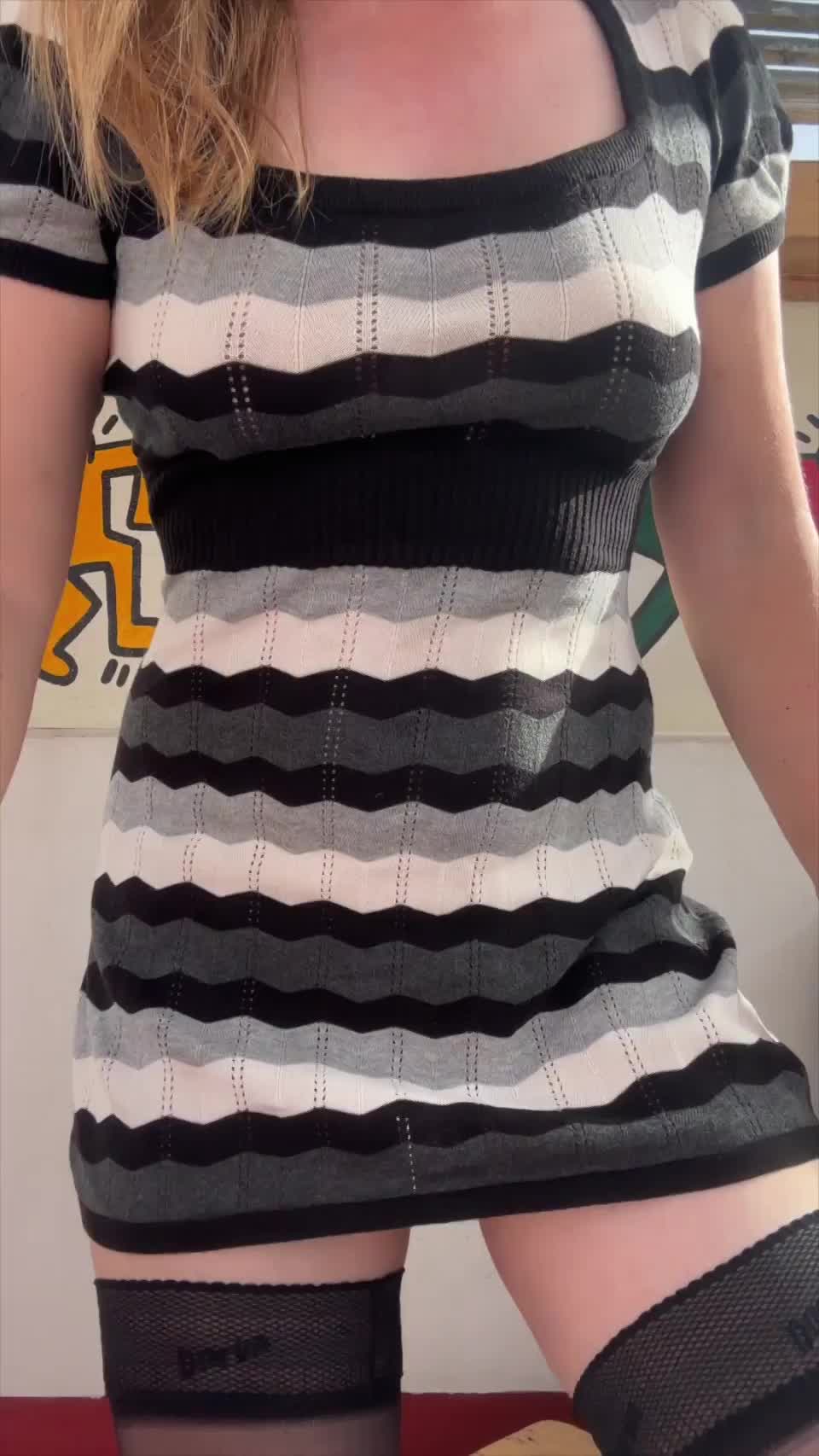 Going to be a fun day at the office F48 - free porn video