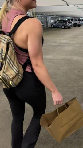 Parking lots must see a lot of Tits [gif] - free porn video