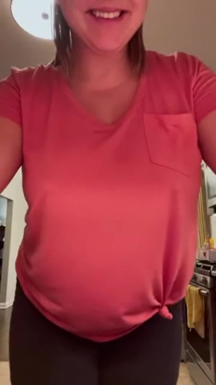 My mom tits after 3 kids (wait til the end 😉) - free porn video