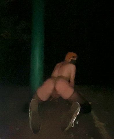 I was trying to get caught last night 😌 - free porn video