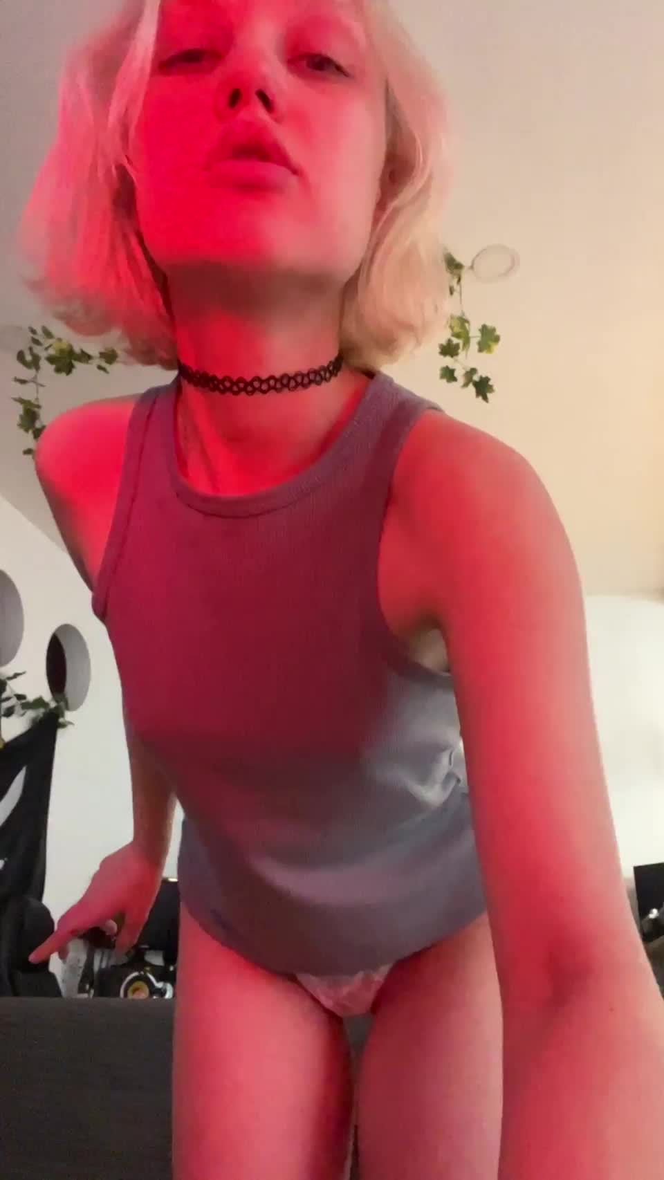 This one is for the men who are into pale teens with tiny tits 🍒 - free porn video