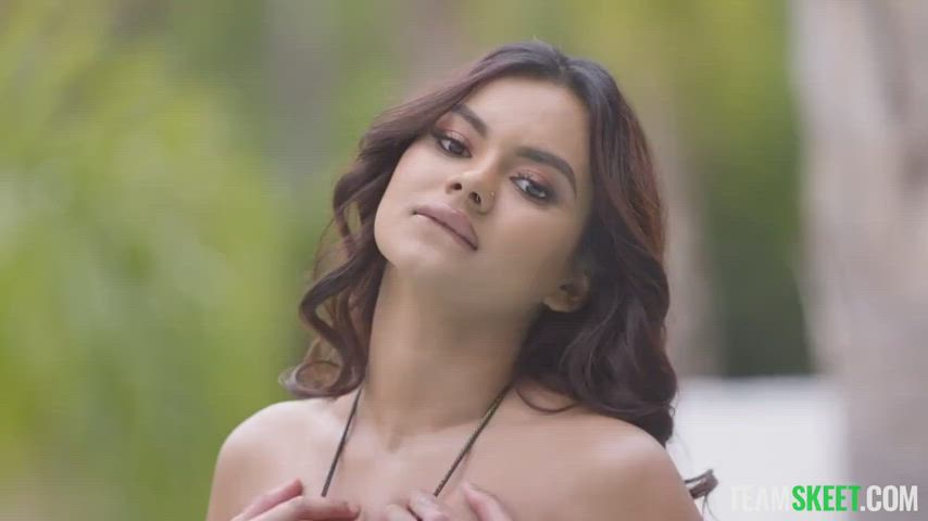Numi Zarah - The Irresistible Numi - free porn video