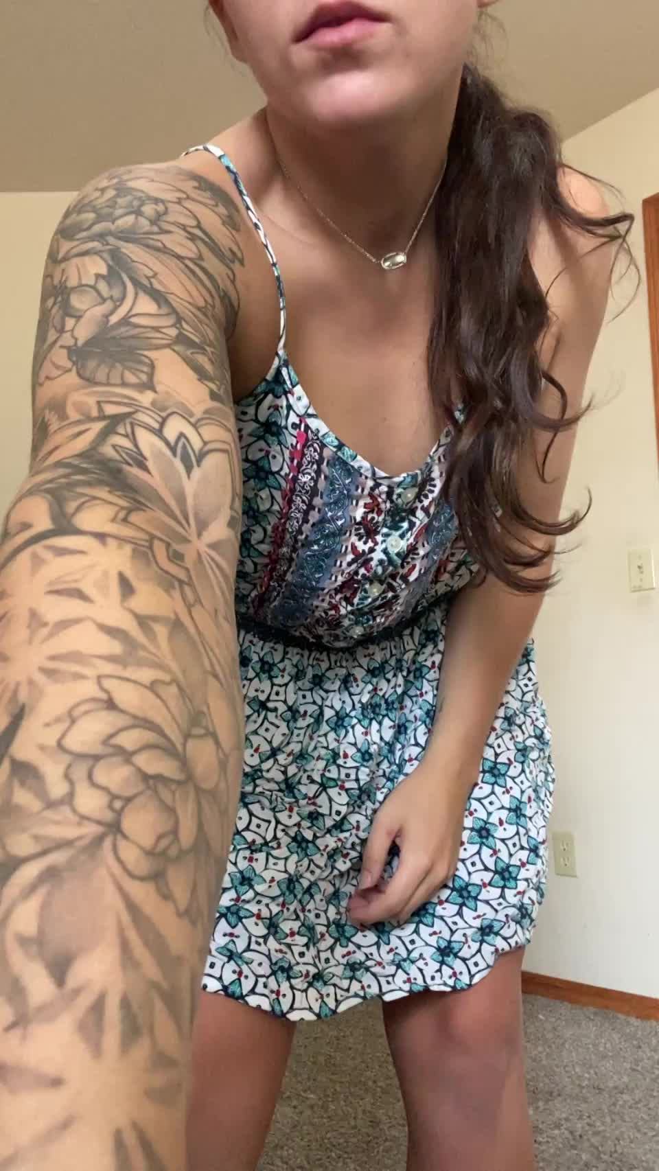 Is my pussy what you crave in the mornings? - free porn video