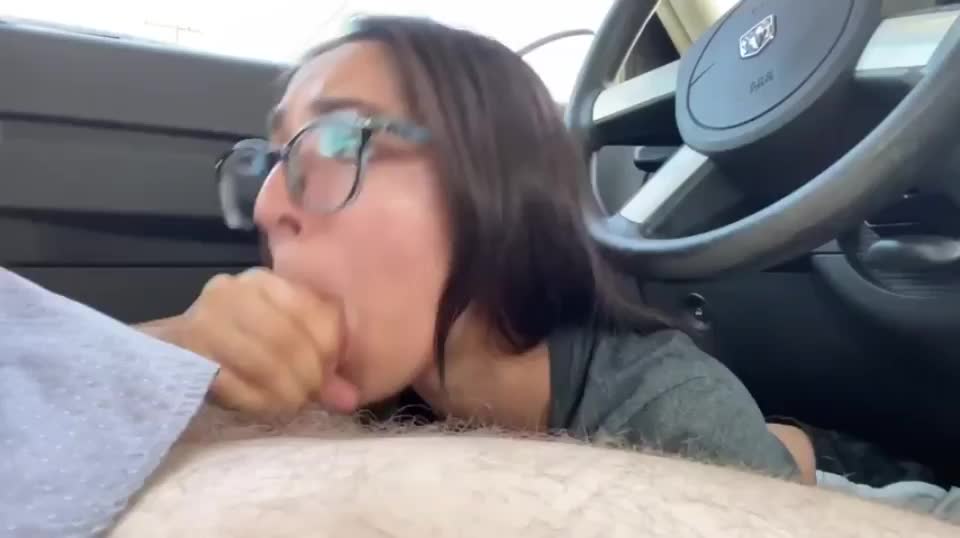 Big load in the car - free porn video