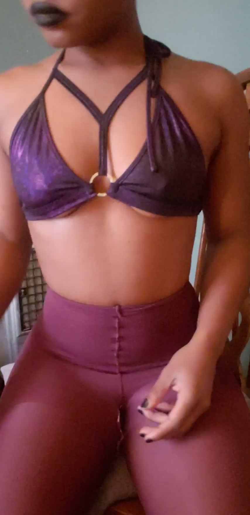 Eat my pussy and ill suck ur cock, deal? - free porn video